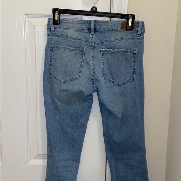 jeans - Picture 2 of 3